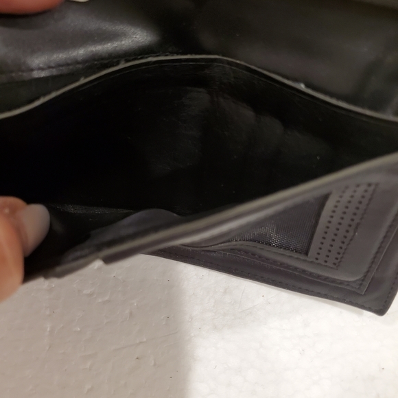 Salvatore Ferragamo  vintage  bifold wallet - Picture 7 of 14